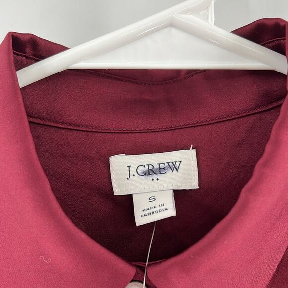 J. Crew Women's Drapey satin button-up top - Vintage Burgundy - Small - NWT - Picture 5 of 9